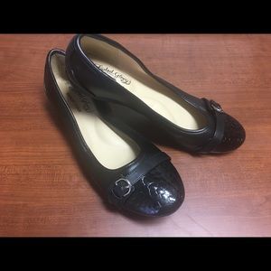 Black Faded Glory Flats